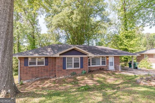 1157 Helen St, Lake City, GA, 30260-3450 | Card Image