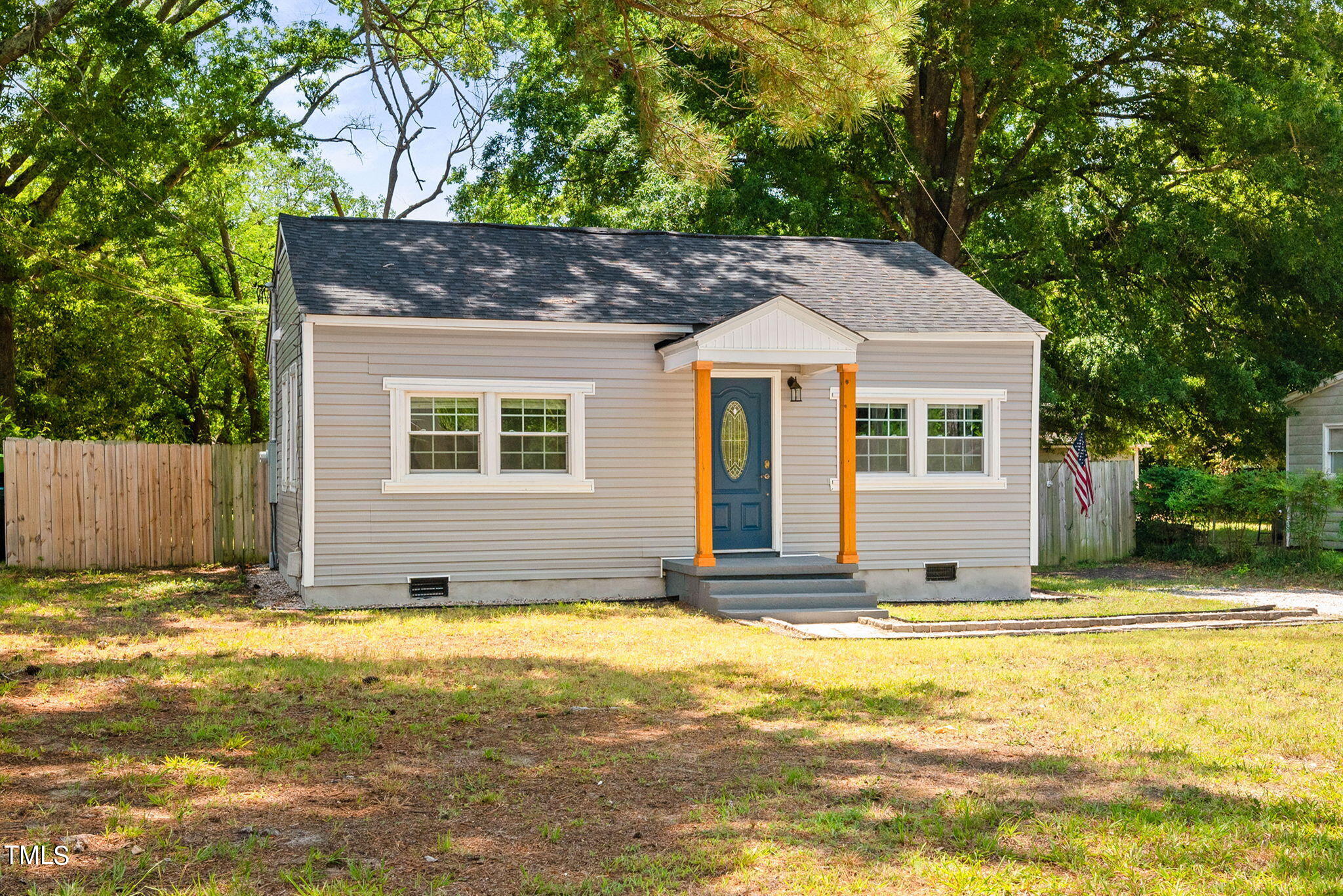 Sycamore St, Zebulon, NC 27597