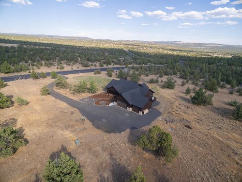 1492 Se Texas Cir, Prineville, OR, 97754-9459 | Card Image