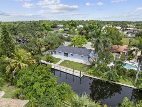 1832 Flamingo Dr, NORTH FORT MYERS, FL, 33917-3139 | Card Image