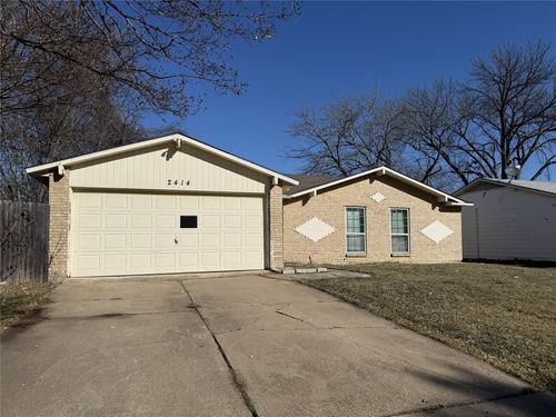 2414 March Ln, Grand Prairie, TX, 75050-2919 | Card Image