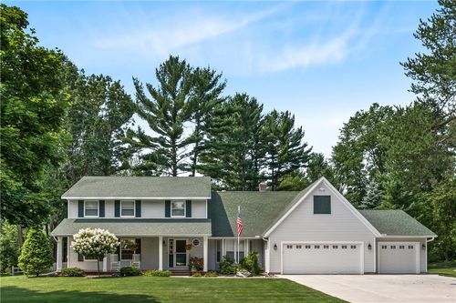 3384 Evergreen Lane, Eau Claire, WI, 54701 | Card Image