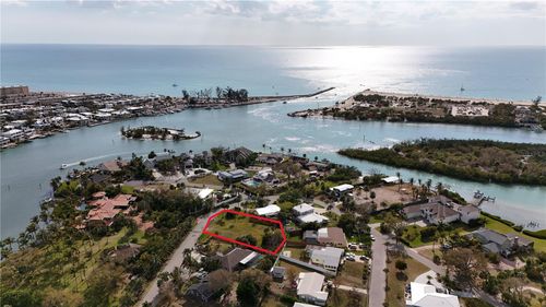 514 Bayview Pkwy, NOKOMIS, FL, 34275-3087 | Card Image