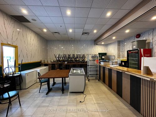 2-530 Clarke Rd, London, ON, N5V2C7 | Card Image