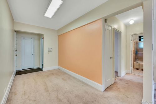 apt-509-32 91st St, East Elmhurst, NY, 11369-2379 | Card Image
