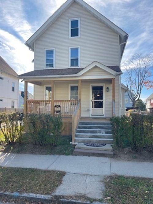 34 Andrew St, Springfield, MA, 01109-3037 | Card Image