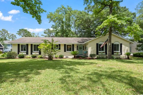 520 13th Ave N, Surfside Beach, SC, 29575-4157 | Card Image