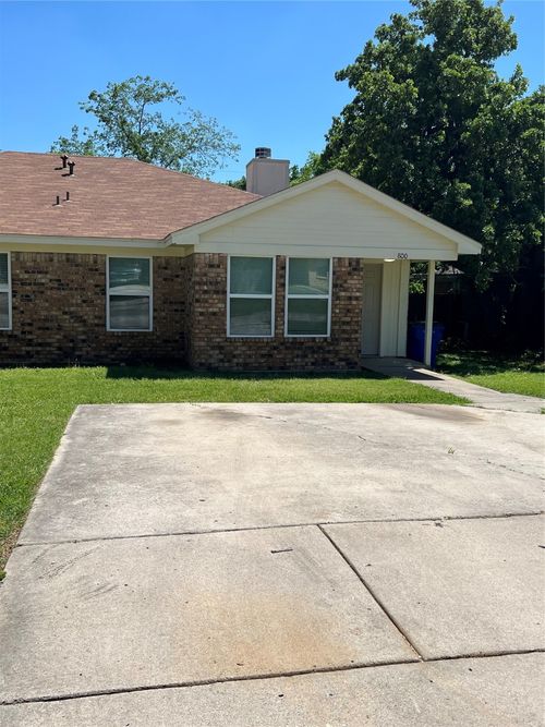 800 Woodland Ct, Kennedale, TX, 76060-5450 | Card Image