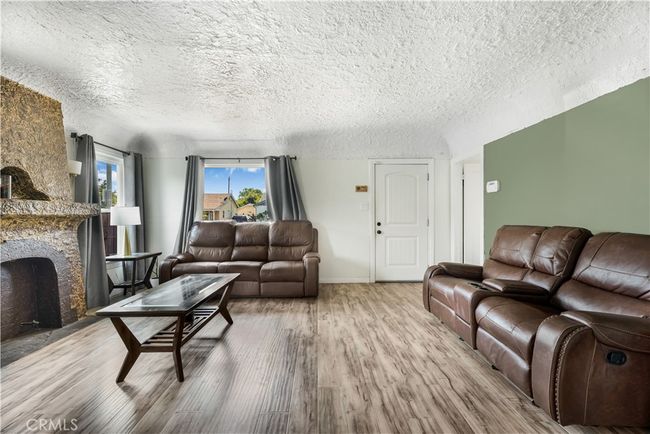 614 N Spring Ave, House other with 2 bedrooms, 1 bathrooms and 1 parking in Compton CA | Image 8
