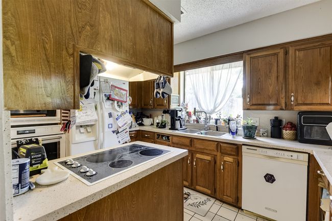 202 Pecan Creek St, House other with 3 bedrooms, 2 bathrooms and null parking in Red Oak TX | Image 11