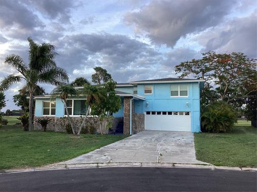 90 Oakland Hills Ct, Rotonda West, FL, 33947-2254 | Card Image