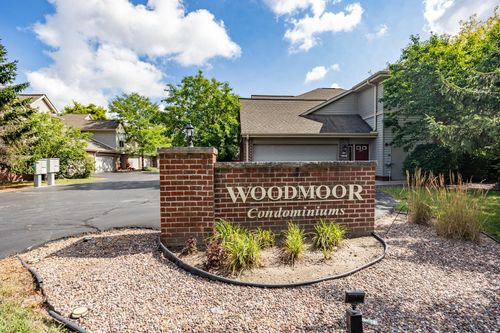 N82W13392 Fond Du Lac Ave, Menomonee Falls, WI, 53051-8108 | Card Image