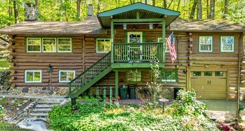 53 E Park Dr, West Milford, NJ, 07480-4172 | Card Image