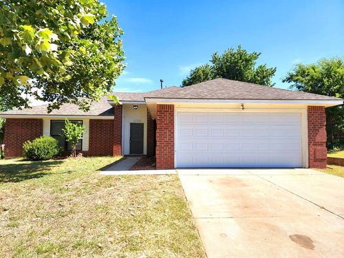 11703 Lorene Avenue, Midwest City, OK, 73130 | Card Image