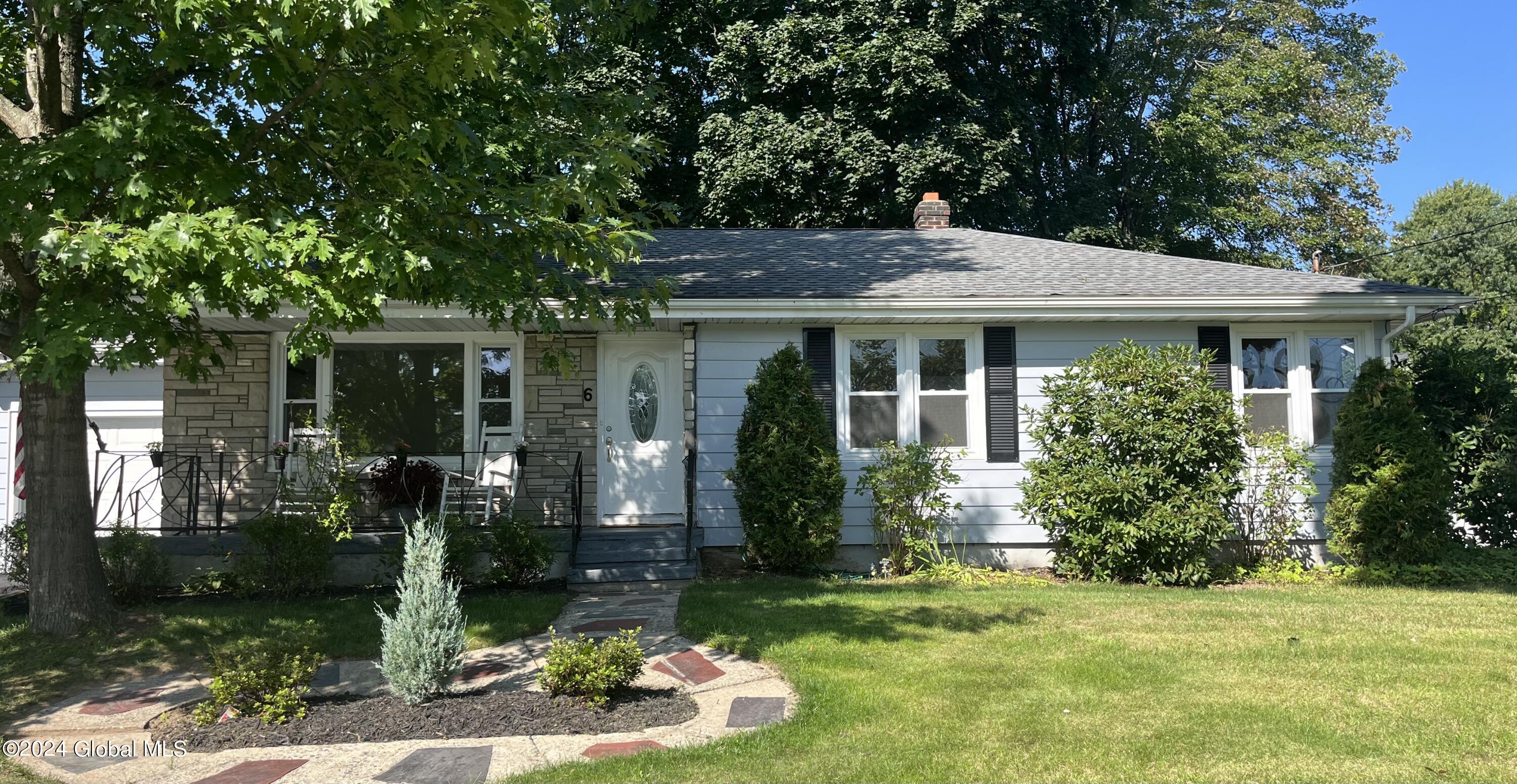 Hoefer St, Latham, NY 12110