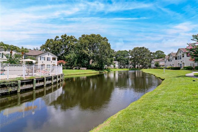 APT-1004 - 897 Fording Island Rd, Condo with 2 bedrooms, 2 bathrooms and null parking in Bluffton SC | Image 8