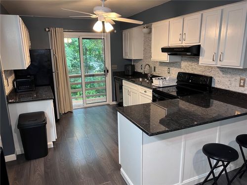 206 Arthurs Way, Pascoag, RI, 02859-3539 | Card Image