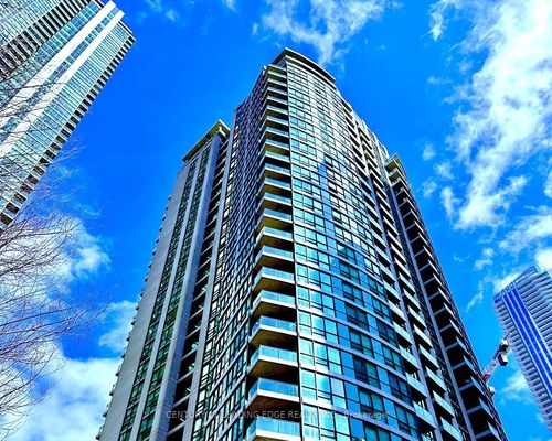 2203-12 Yonge St, Toronto, ON, M5E1Z9 | Card Image