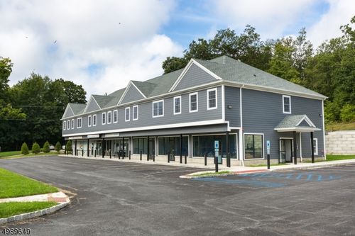 apt-207-5669 Berkshire Valley Rd, Oak Ridge, NJ, 07438-9882 | Card Image