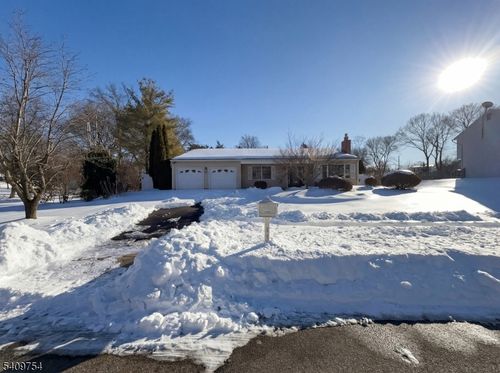 10 Liberty Ln, Somerset, NJ, 08873-2813 | Card Image