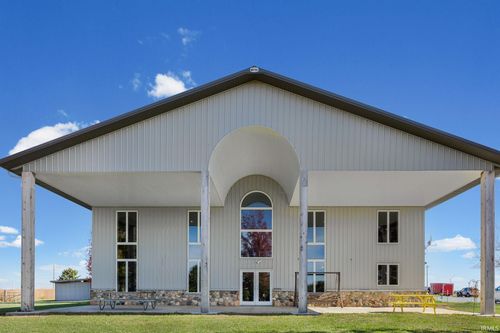 8796 S Us Highway 231, Brookston, IN, 47923-8018 | Card Image