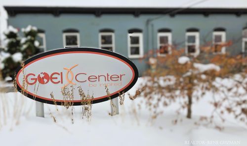 818 Butterworth St Sw, Grand Rapids, MI, 49504-6254 | Card Image