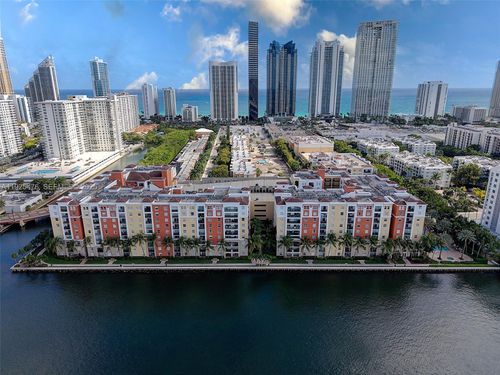 apt-2706-17150 N Bay Rd, Sunny Isles Beach, FL, 33160-3463 | Card Image