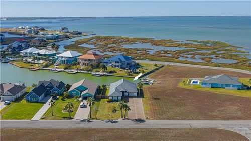 30 Peets Bend Dr, Rockport, TX, 78382-7368 | Card Image