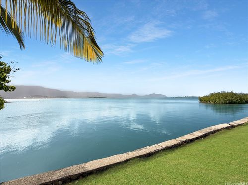 44-327 Kaneohe Bay Dr, Kaneohe, HI, 96744-2609 | Card Image