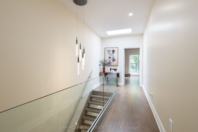 35A Broadview Ave, House attached with 3 bedrooms, 5 bathrooms and 2 parking in Mississauga ON | Image 13