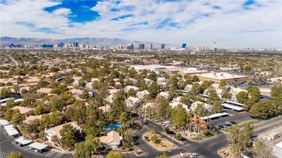 202 - 3125 Casey Drive, Condo with 2 bedrooms, 2 bathrooms and null parking in Las Vegas NV | Image 2