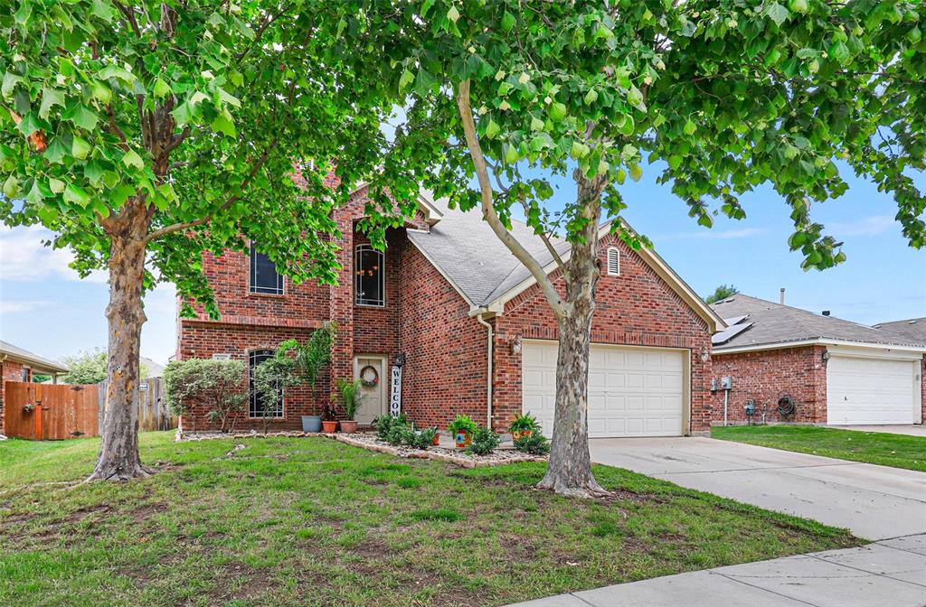 Shad Dr, Fort Worth, TX 76179