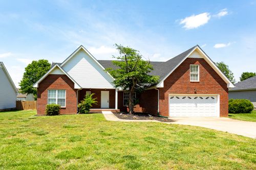 669 Tylertown Rd, Clarksville, TN, 37040-5729 | Card Image