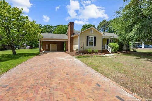 3901 Carson Dr, Sanford, NC, 27332-6818 | Card Image