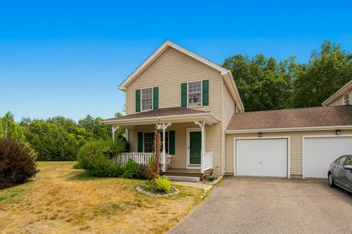 20 Robin Ln, Greenland, NH, 03840-2367 | Card Image
