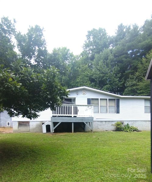 101 Branch Breeze Ln, Zirconia, NC, 28790-8901 | Card Image