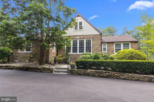 76 Black Rock Rd, Yardley, PA, 19067-1920 | Card Image