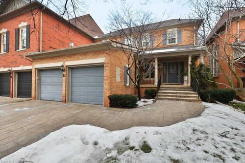 11-4211 Millcroft Park Dr, Burlington, ON, L7M3Y9 | Card Image