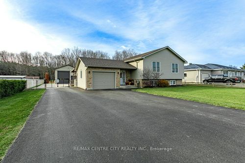 6851 E Springfield Road S, Malahide, ON, N5H2R5 | Card Image