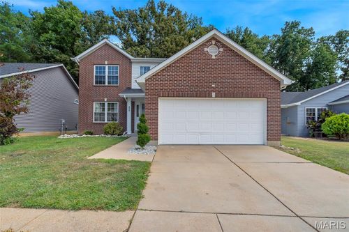 230 Crescent Valley Ct, Valley Park, MO, 63088-1161 | Card Image