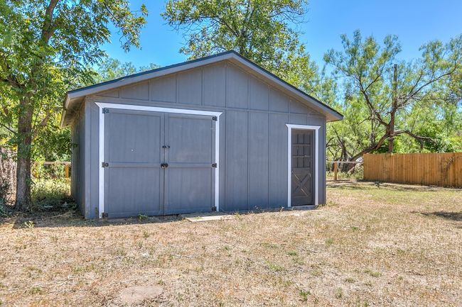 Backyard Garage & Storage | Image 41