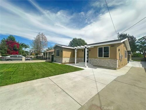 204 N Willow, West Covina, CA, 91790 | Card Image