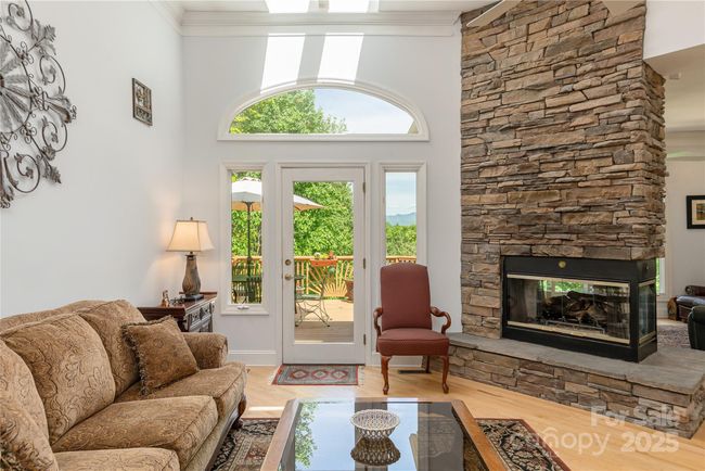 201 Kawani Ln, House other with 4 bedrooms, 4 bathrooms and null parking in Brevard NC | Image 13