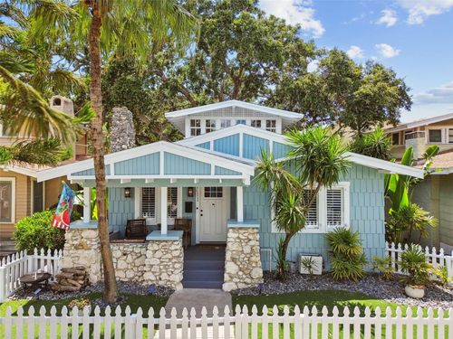 711 S Bungalow Ter, Tampa, FL, 33606-2538 | Card Image