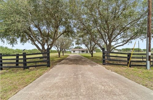15330 Fm 3089, Sinton, TX, 78387-2355 | Card Image