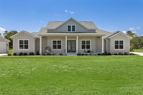 8408 Woodleaf Blvd, WESLEY CHAPEL, FL, 33544-2642 | Card Image