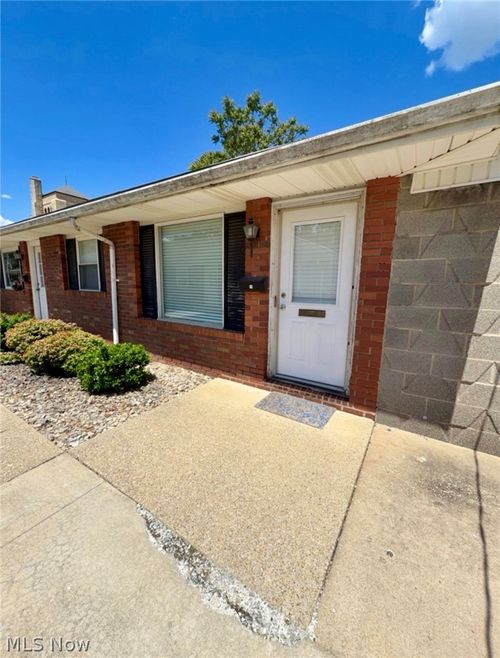 15-156 Ohio Ave, Salem, OH, 44460-3257 | Card Image