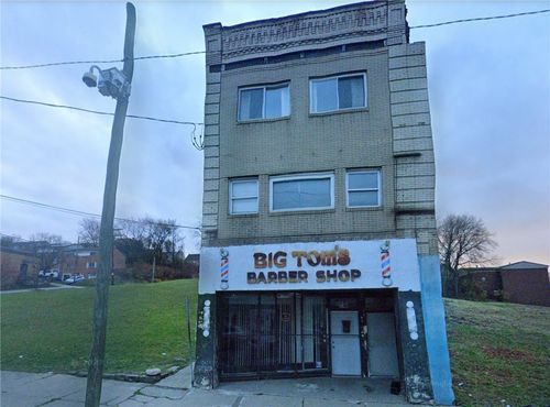2042 Centre, Hill District, PA, 15219 | Card Image
