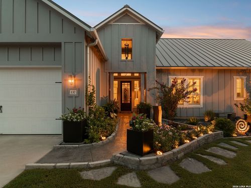 137 Sowing Oak Dr, San Marcos, TX, 78666-3372 | Card Image