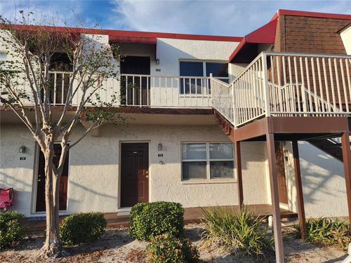 i209-9101 W Hillsborough Avenue, TAMPA, FL, 33615 | Card Image